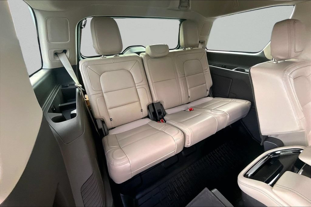 Used 2024 Lincoln Navigator Reserve AWD/4WD image 27