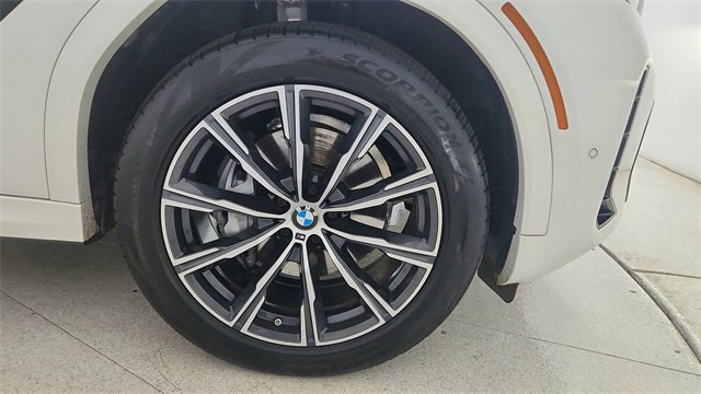 Used 2025 BMW X6 xDrive40i image 62
