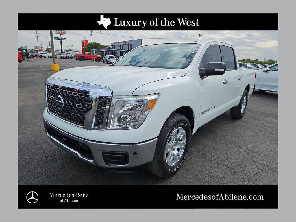 Used 2018 Nissan Titan SV w/ SV Convenience Package