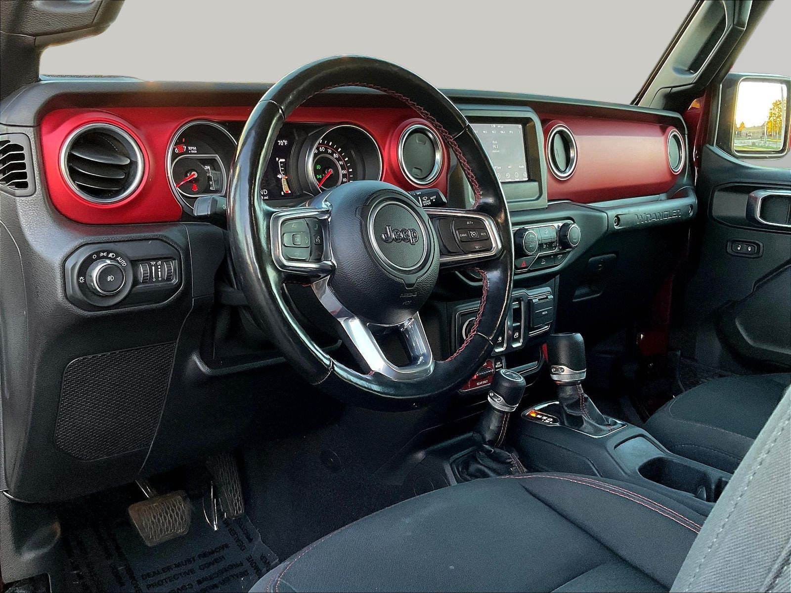 Used 2021 Jeep Wrangler Rubicon w/ Cold Weather Group AWD/4WD image 20