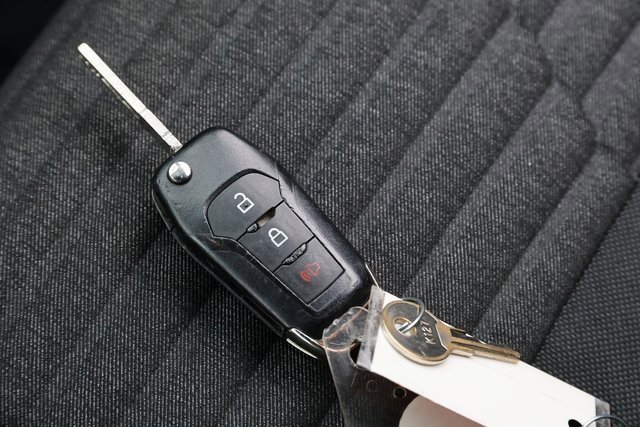 Certified 2021 Ford F150 XL w/ Equipment Group 101A High image 34