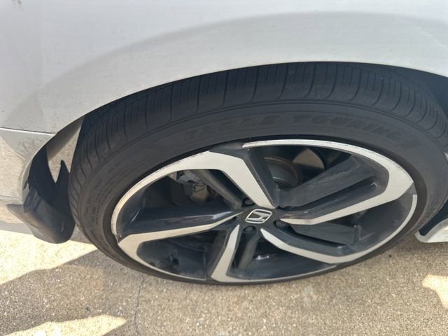 Used 2022 Honda Accord Sport image 7