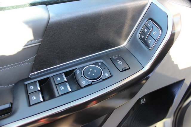 Used 2026 Ford F450 Platinum w/ Platinum Plus Package image 9