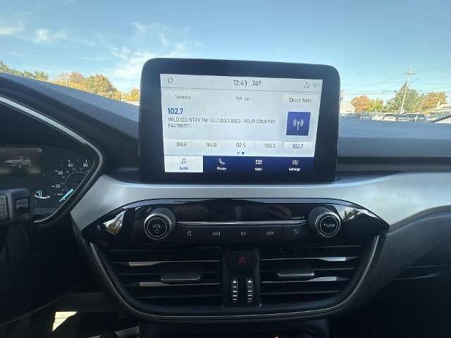 Used 2021 Ford Escape SE w/ Cold Weather Package image 13