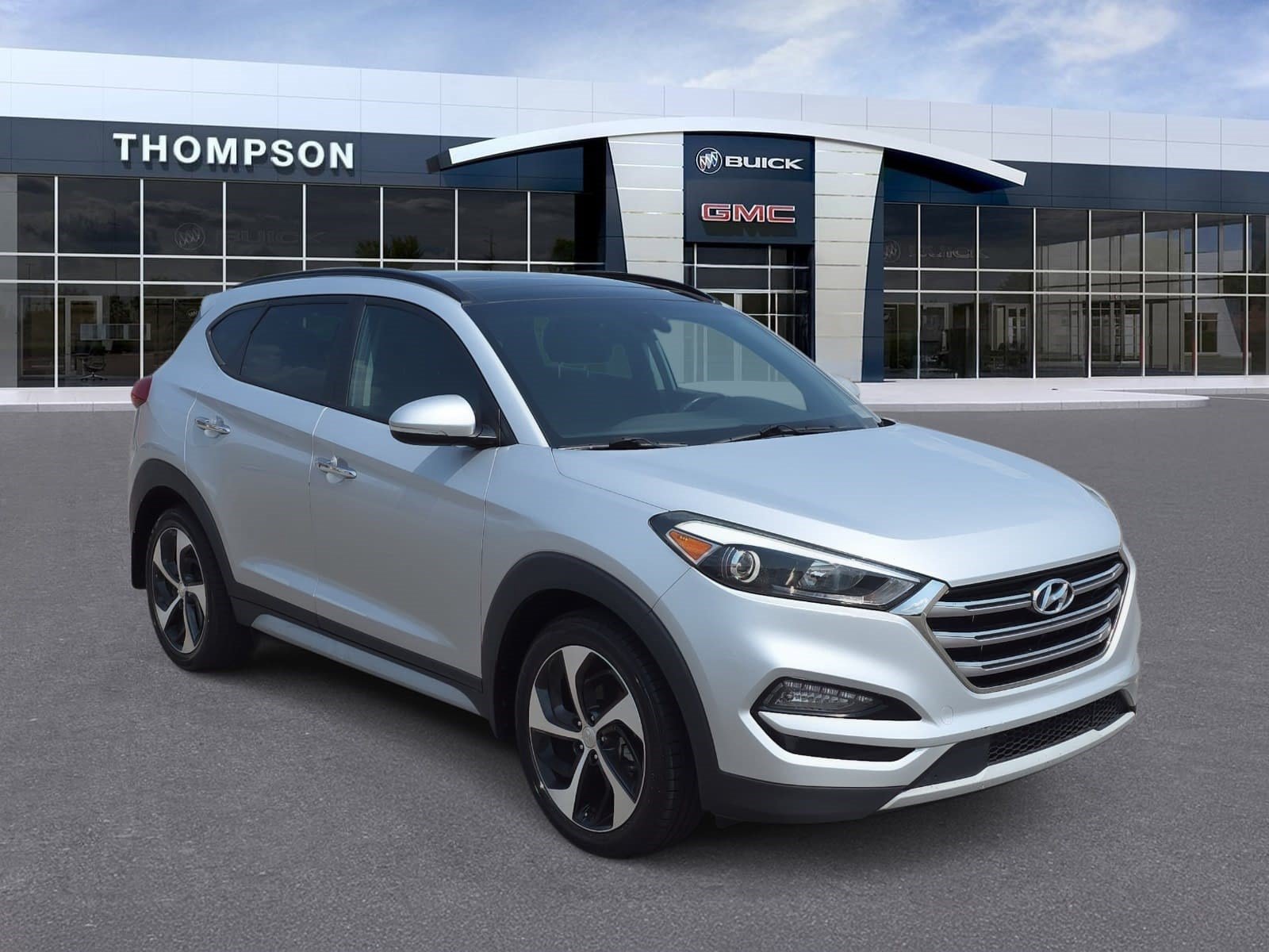 Used 2017 Hyundai Tucson Limited w/ Limited Ultimate Package 03