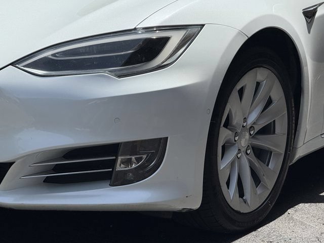 Used 2018 Tesla Model S 100D AWD/4WD image 30