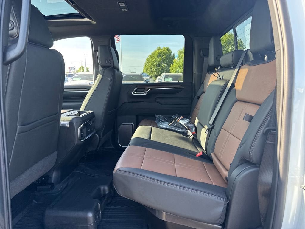 New 2026 Chevrolet Silverado 2500 High Country w/ High Country Premium Package AWD/4WD image 13