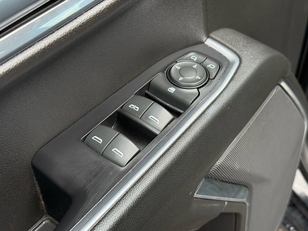 Used 2022 Chevrolet Silverado 1500 LT image 15