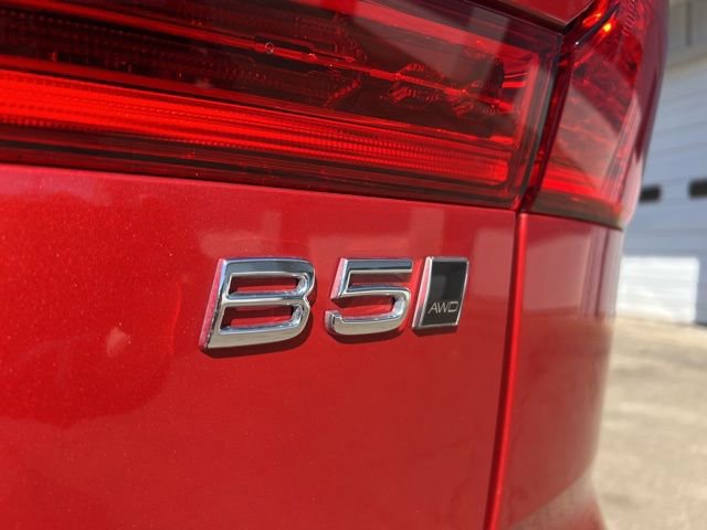 Certified 2023 Volvo XC60 B5 Ultimate w/ Climate Package image 15