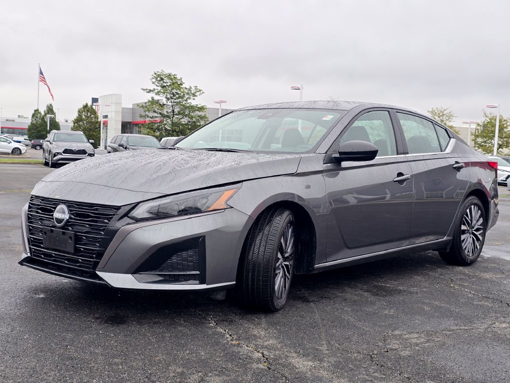 Used 2026 Nissan Altima 2.5 SV FWD image 9