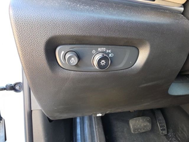 Used 2023 Chevrolet Traverse LS w/ Safety Package image 14