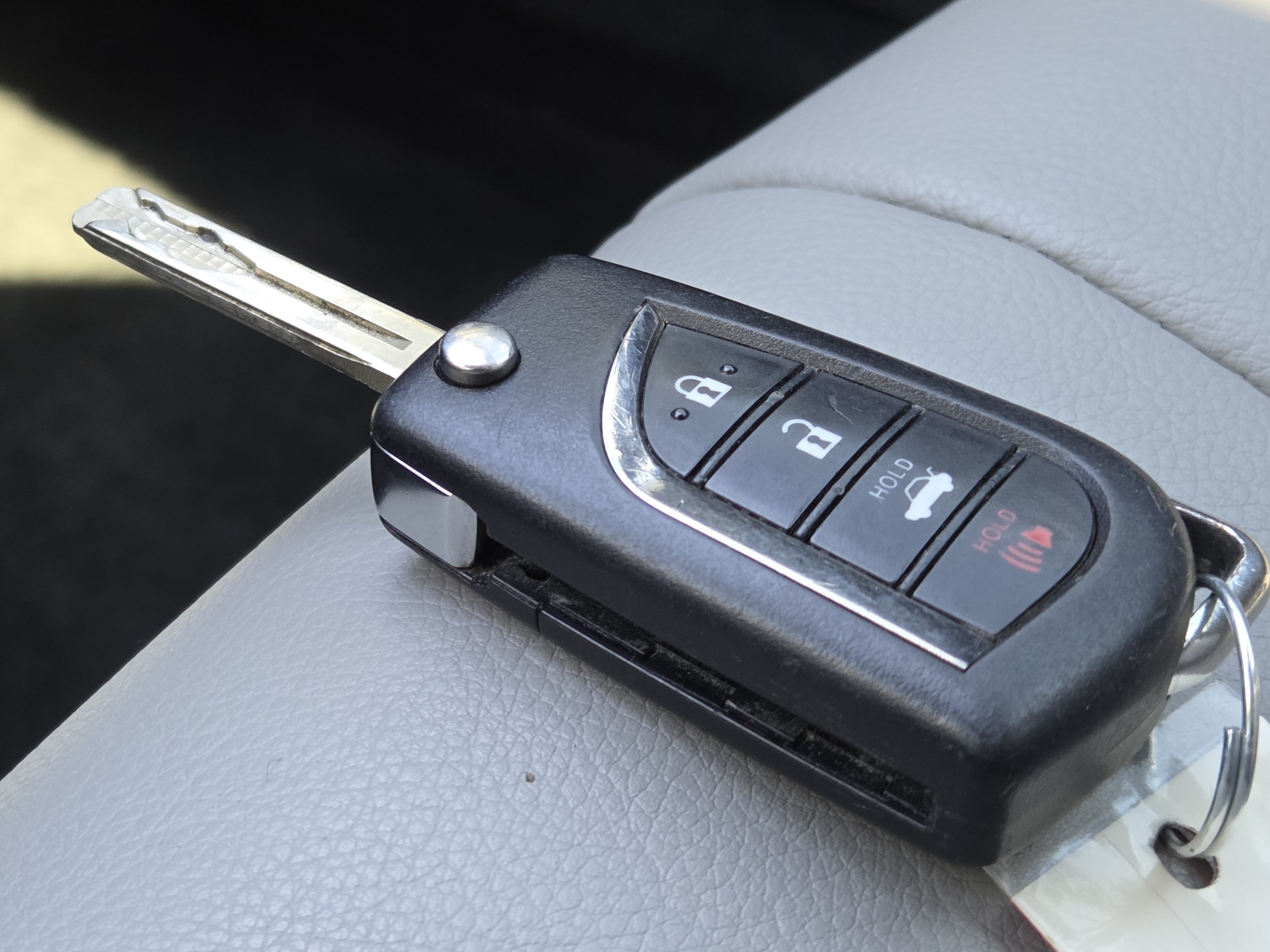 Used 2023 Toyota Camry SE AWD/4WD image 33