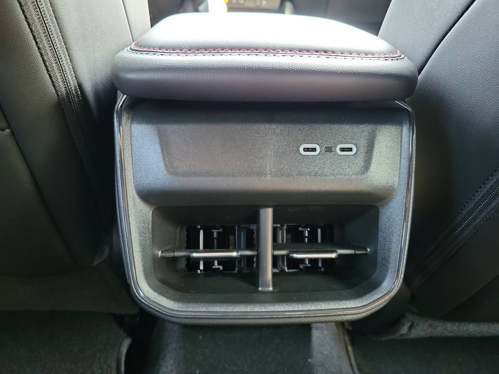 New 2026 Dodge Charger Scat Pack w/ Blacktop Package AWD/4WD image 11