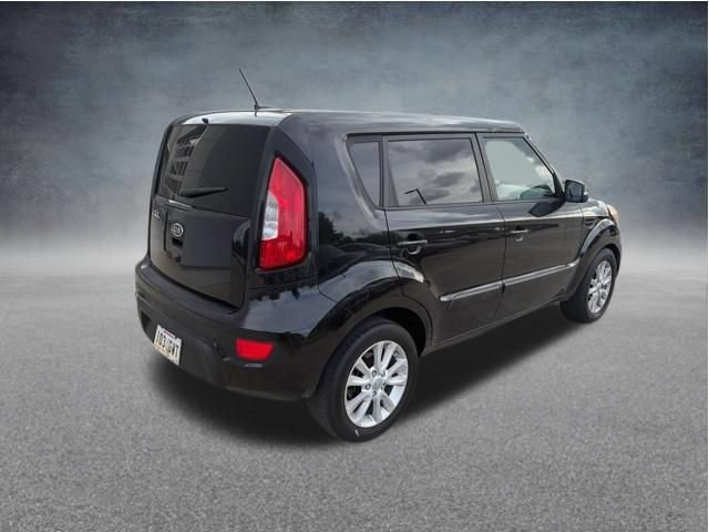 Used 2012 Kia Soul + w/ Audio Pkg FWD image 7