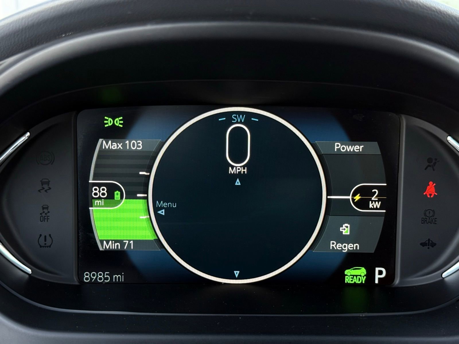 Used 2018 Chevrolet Bolt LT FWD image 29