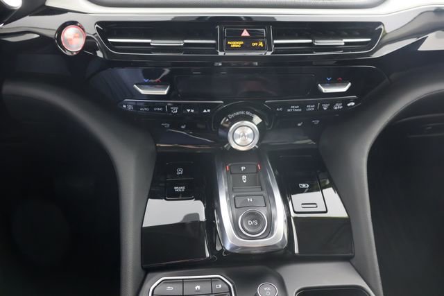 Used 2024 Acura MDX SH-AWD image 15