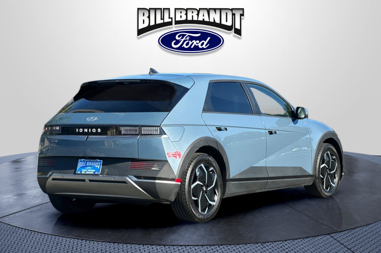 Used 2024 Hyundai Ioniq 5 SEL RWD image 3