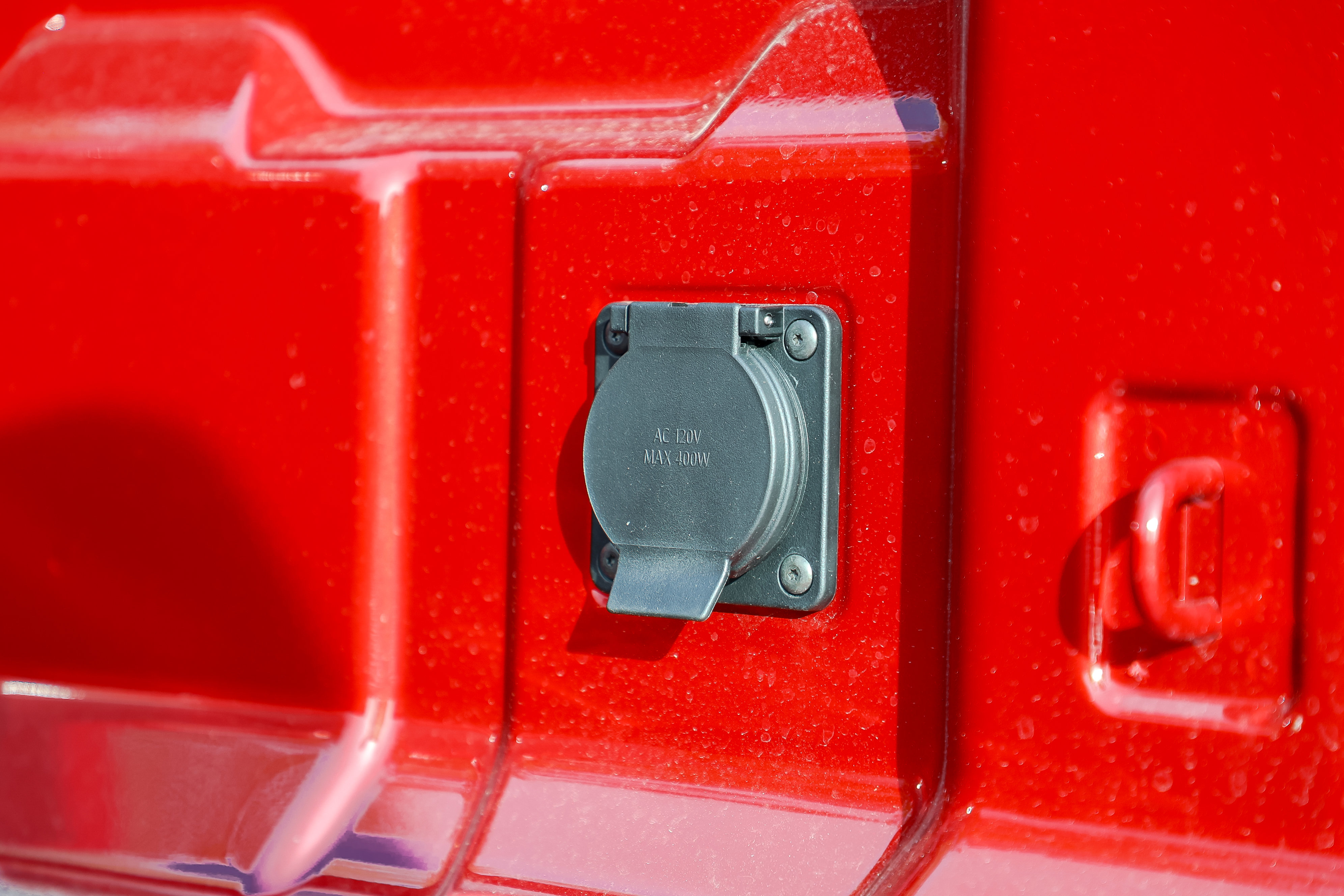 New 2026 GMC Canyon Elevation w/ Convenience Package image 9