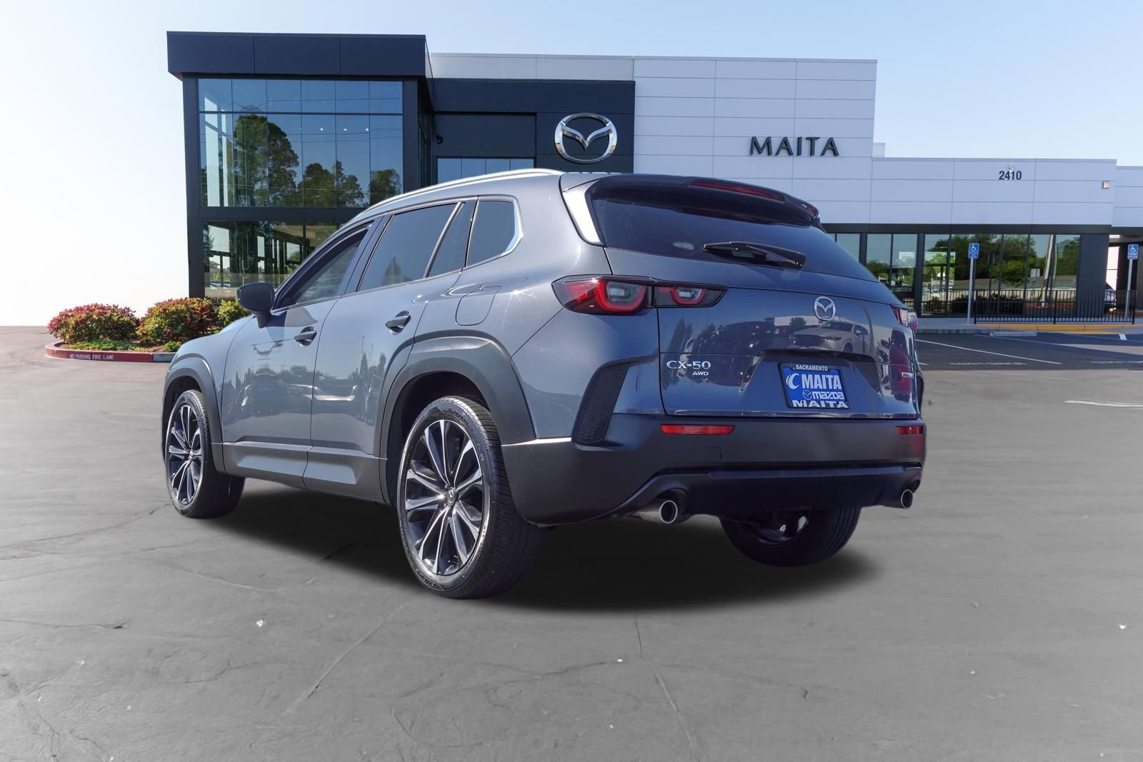 Used 2025 MAZDA CX-50 AWD 2.5 S w/ Premium Plus Pkg image 5