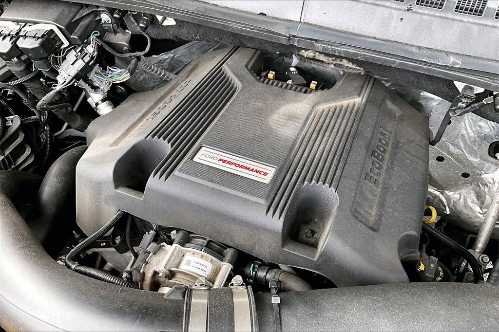 Used 2018 Ford F150 Raptor w/ Equipment Group 802A Luxury image 35