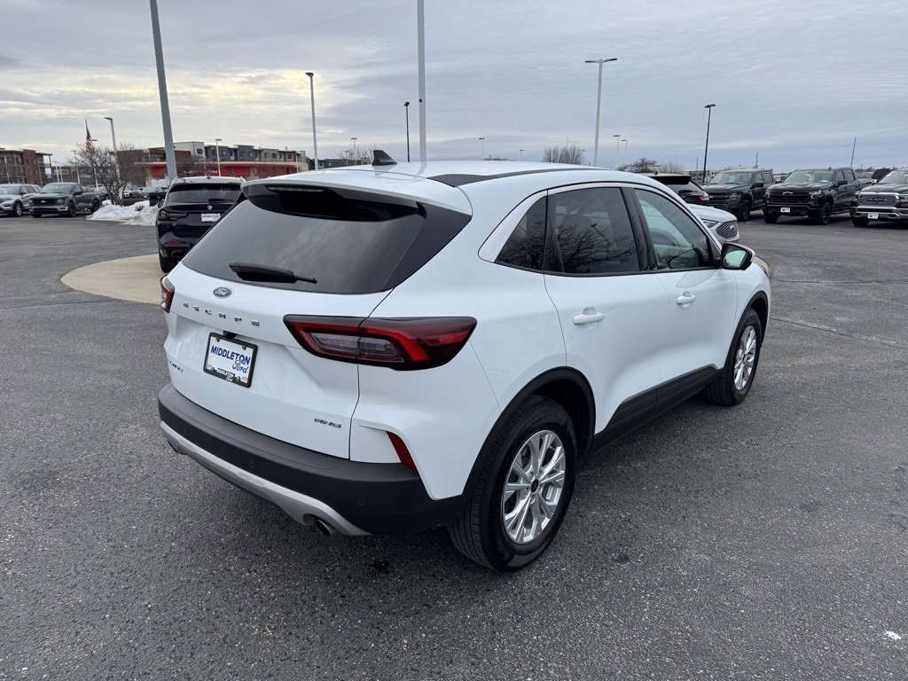 Certified 2023 Ford Escape Active w/ Tech Pack #2 image 5