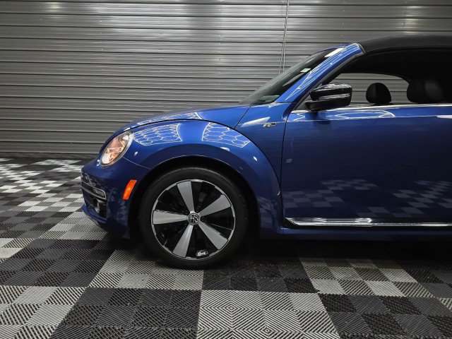 Used 2014 Volkswagen Beetle R-Line FWD image 36