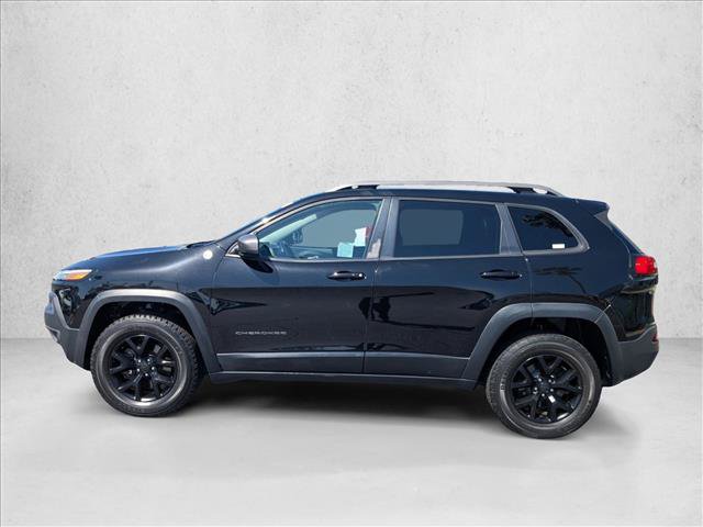 Used 2018 Jeep Cherokee Trailhawk w/ Trailer Tow Group AWD/4WD image 9