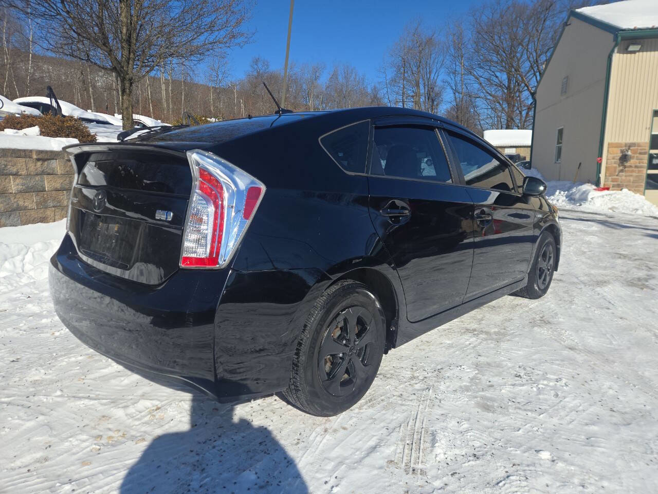 Used 2014 Toyota Prius Three image 3