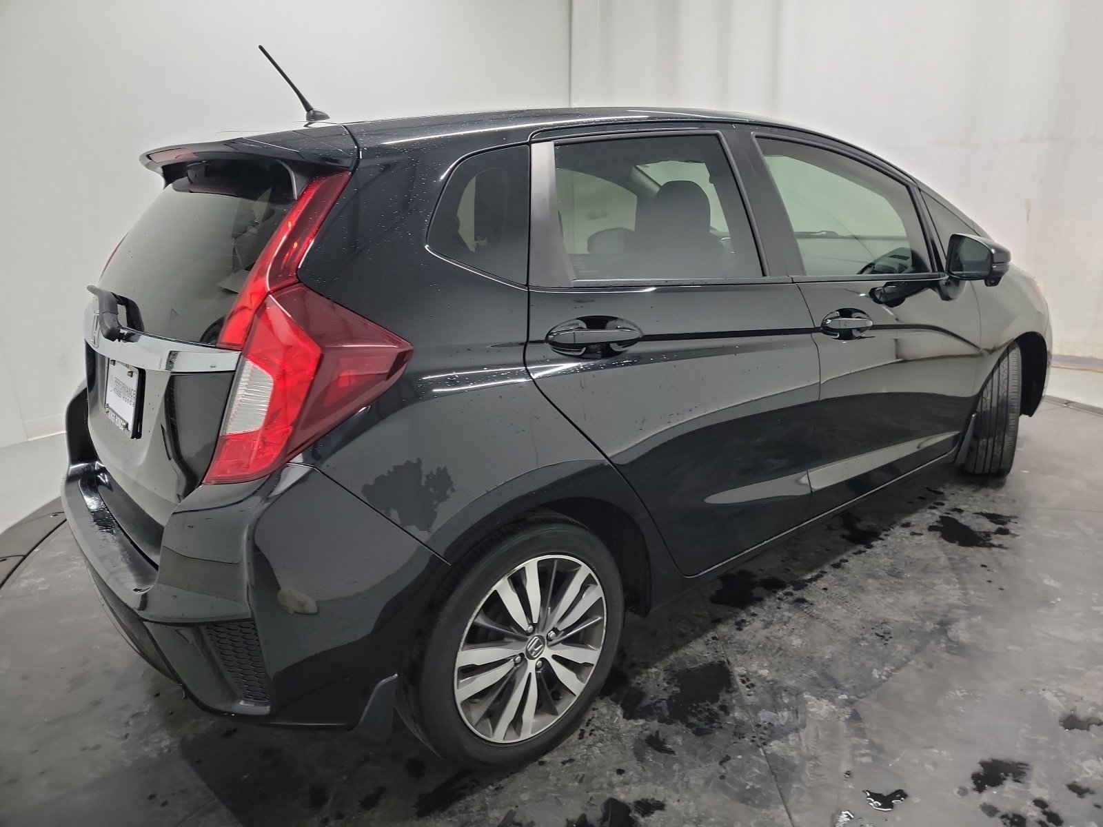 Used 2017 Honda Fit EX image 9