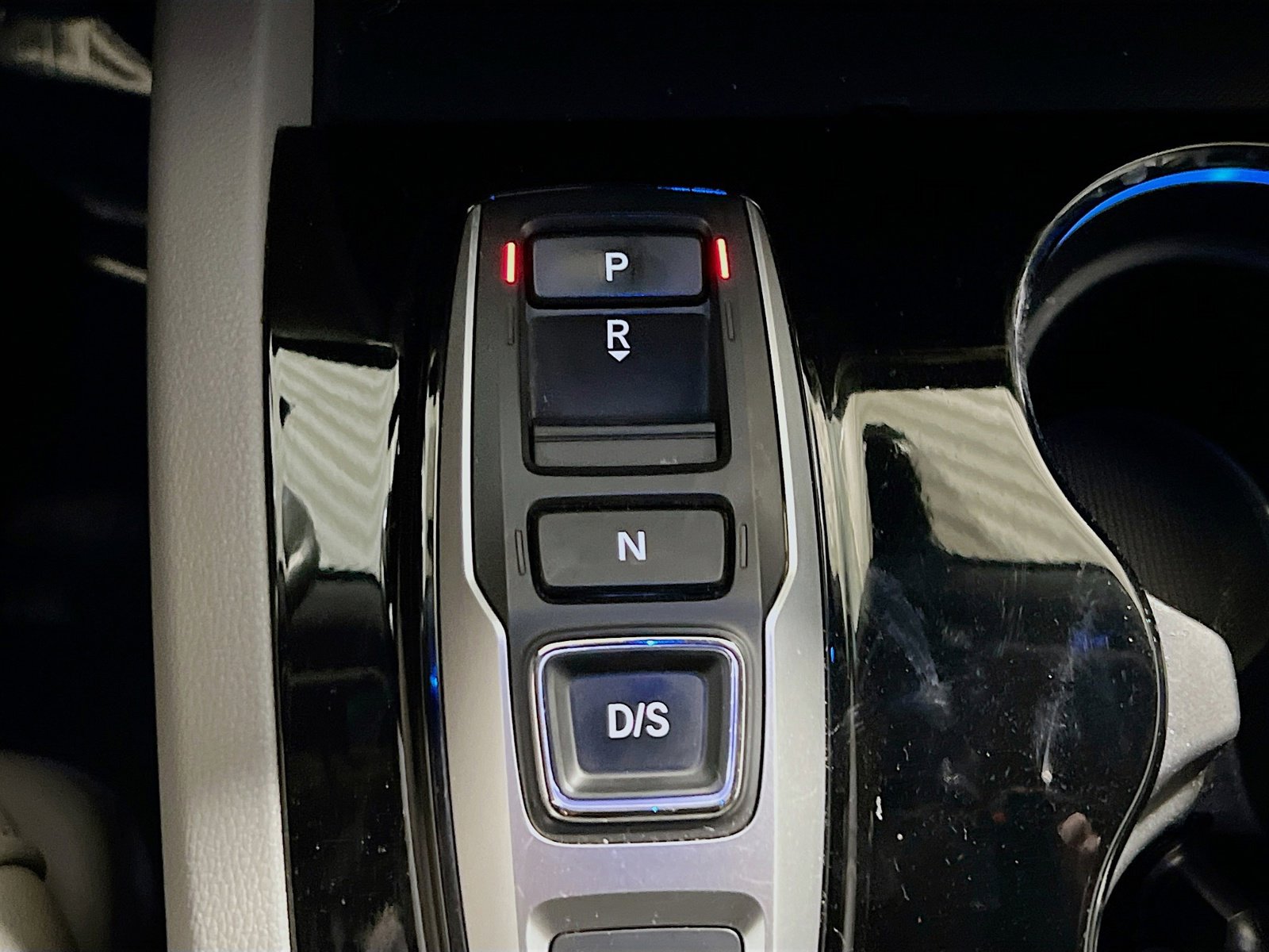 Used 2020 Honda Pilot Touring image 13