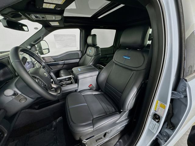 New 2026 Ford F450 Platinum image 22