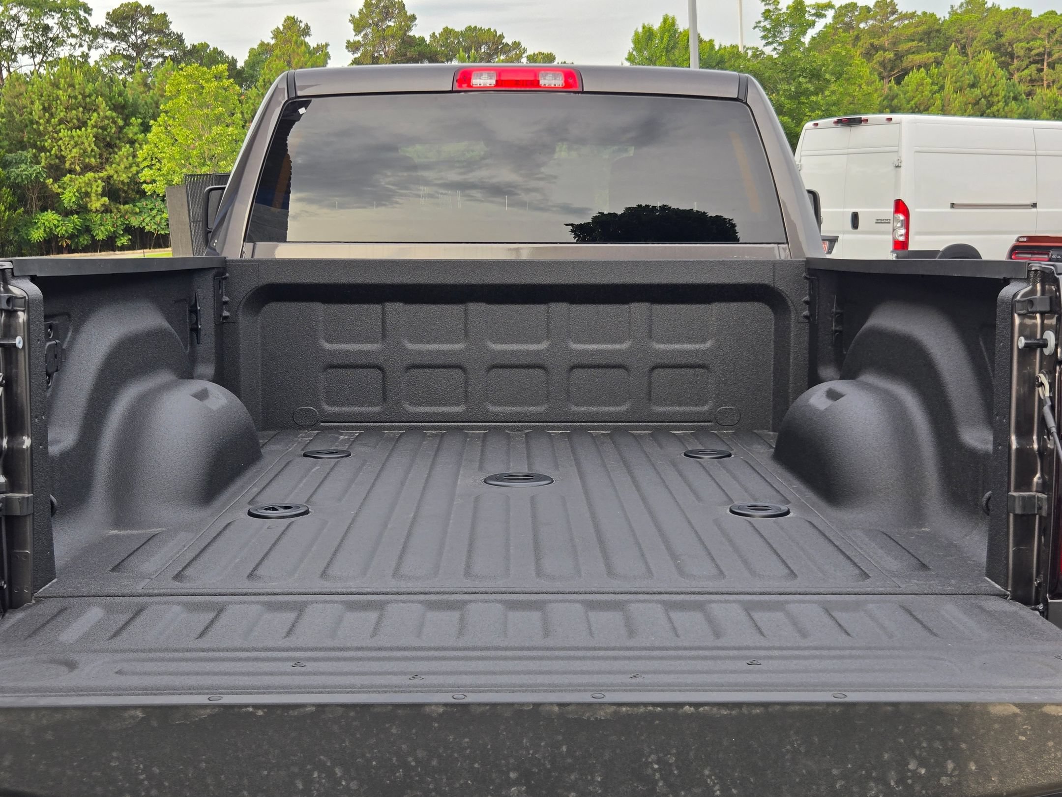 New 2026 RAM 2500 Big Horn AWD/4WD image 16