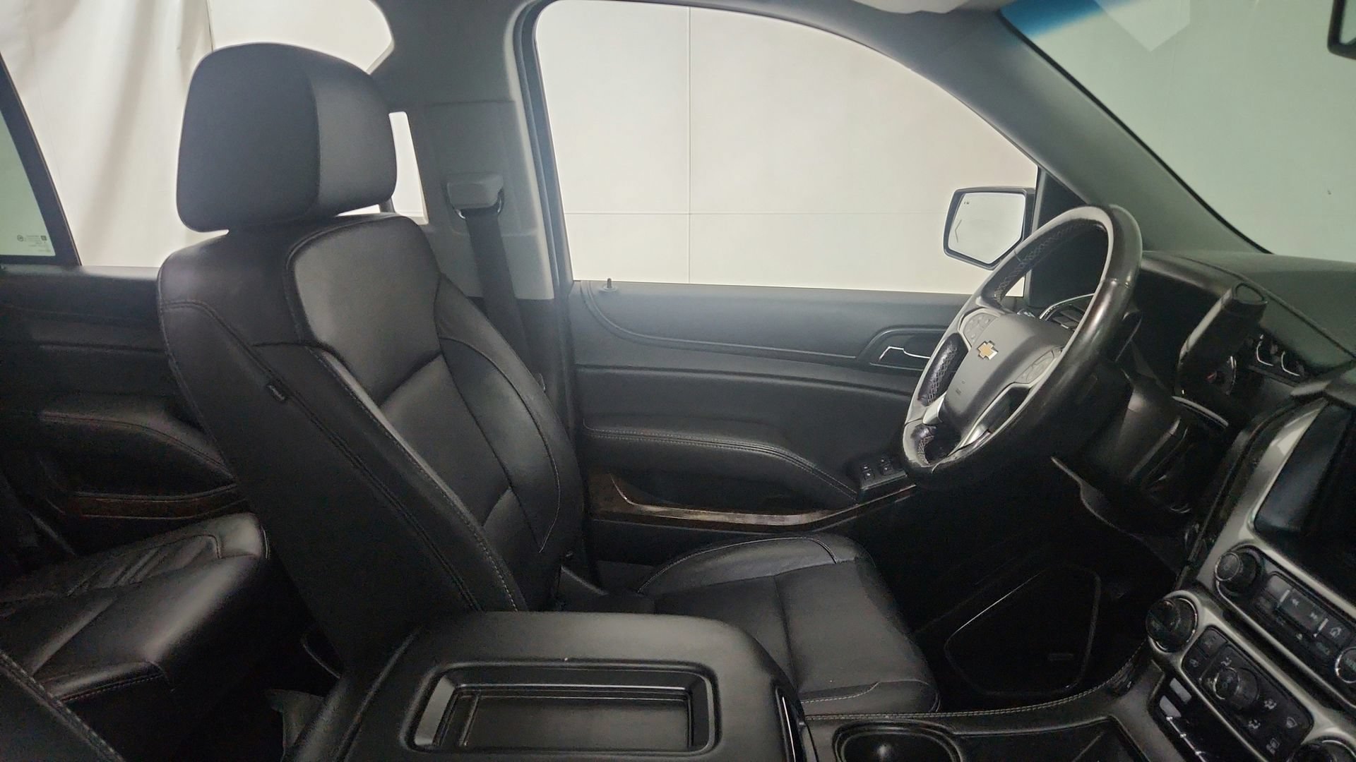 Used 2018 Chevrolet Tahoe LT w/ LT Signature Package AWD/4WD image 30