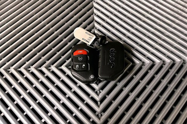 Used 2021 Jeep Gladiator Mojave image 9