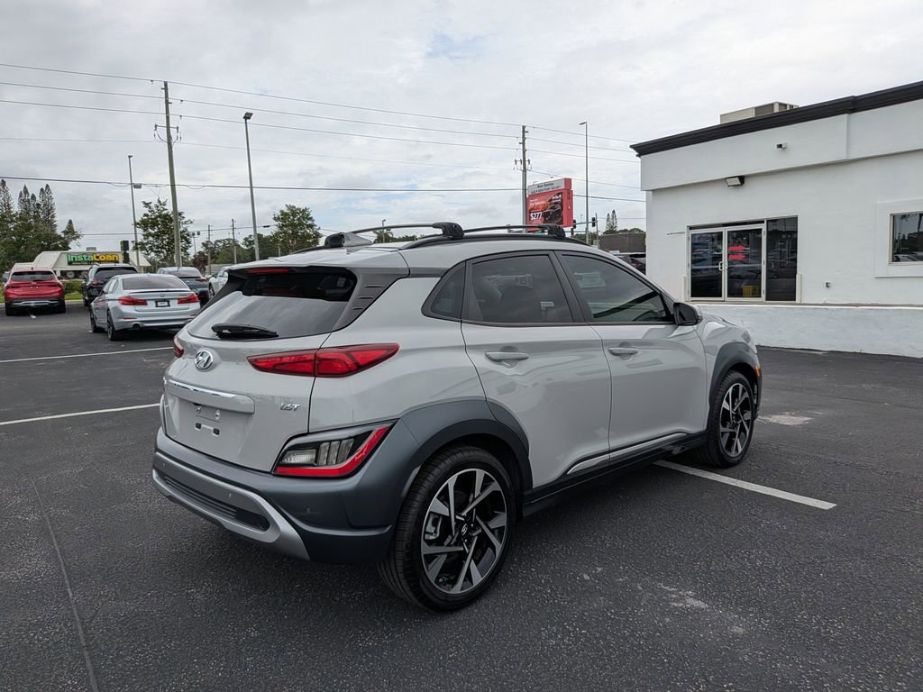 Used 2022 Hyundai Kona Limited FWD image 8