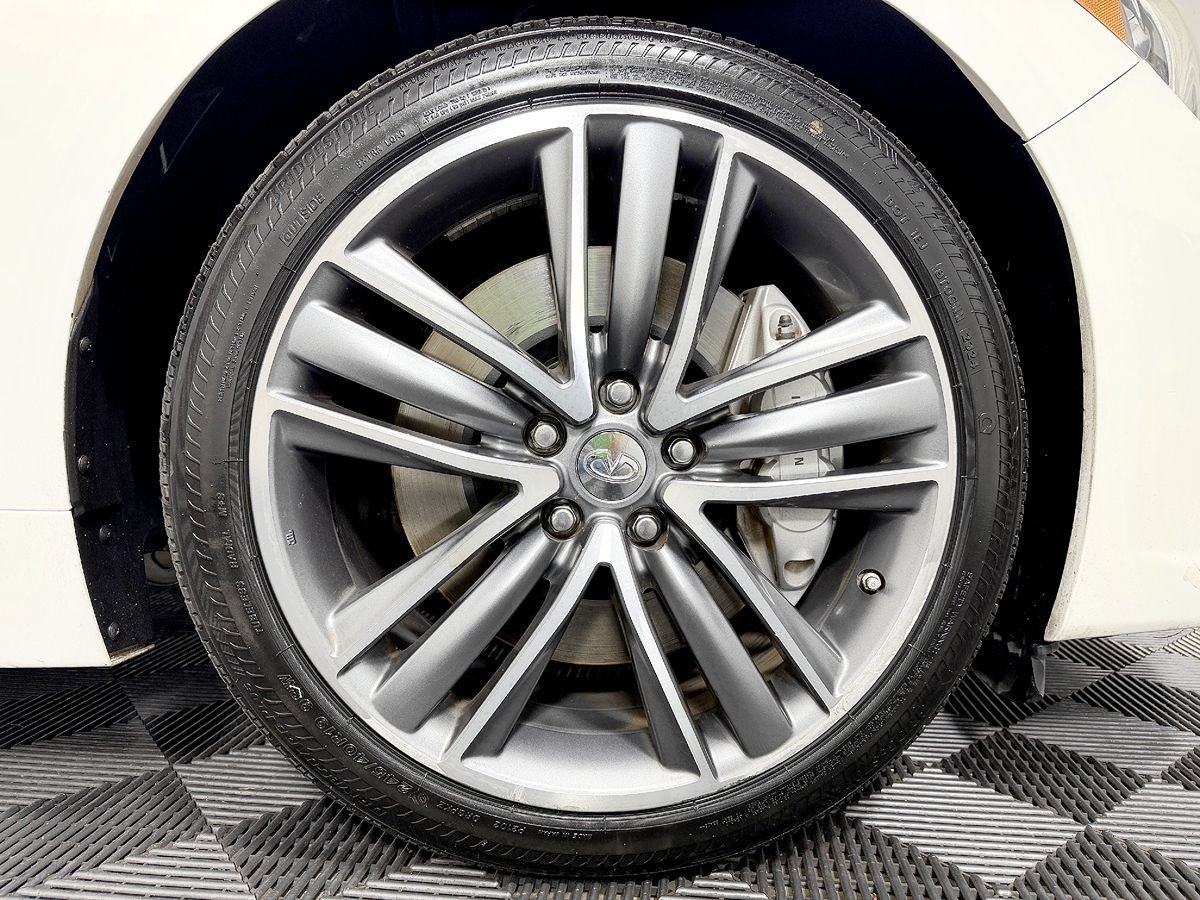 Used 2015 INFINITI Q50 w/ Navigation Package RWD image 26