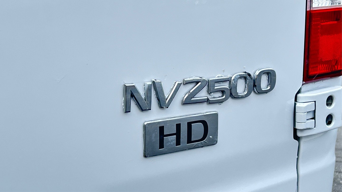 Used 2016 Nissan NV 2500 SV w/ Technology Package image 38