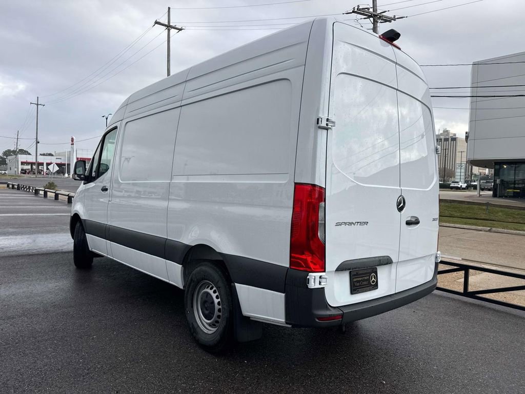 New 2025 Mercedes-Benz Sprinter 2500 image 3