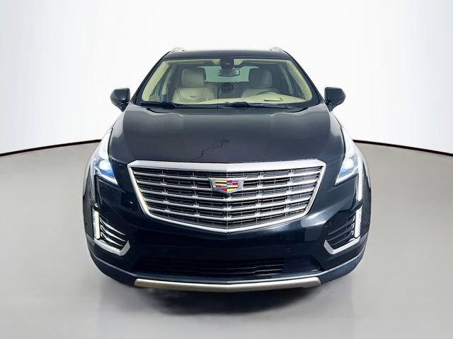 Used 2018 Cadillac XT5 Platinum w/ Driver Assist Package image 2