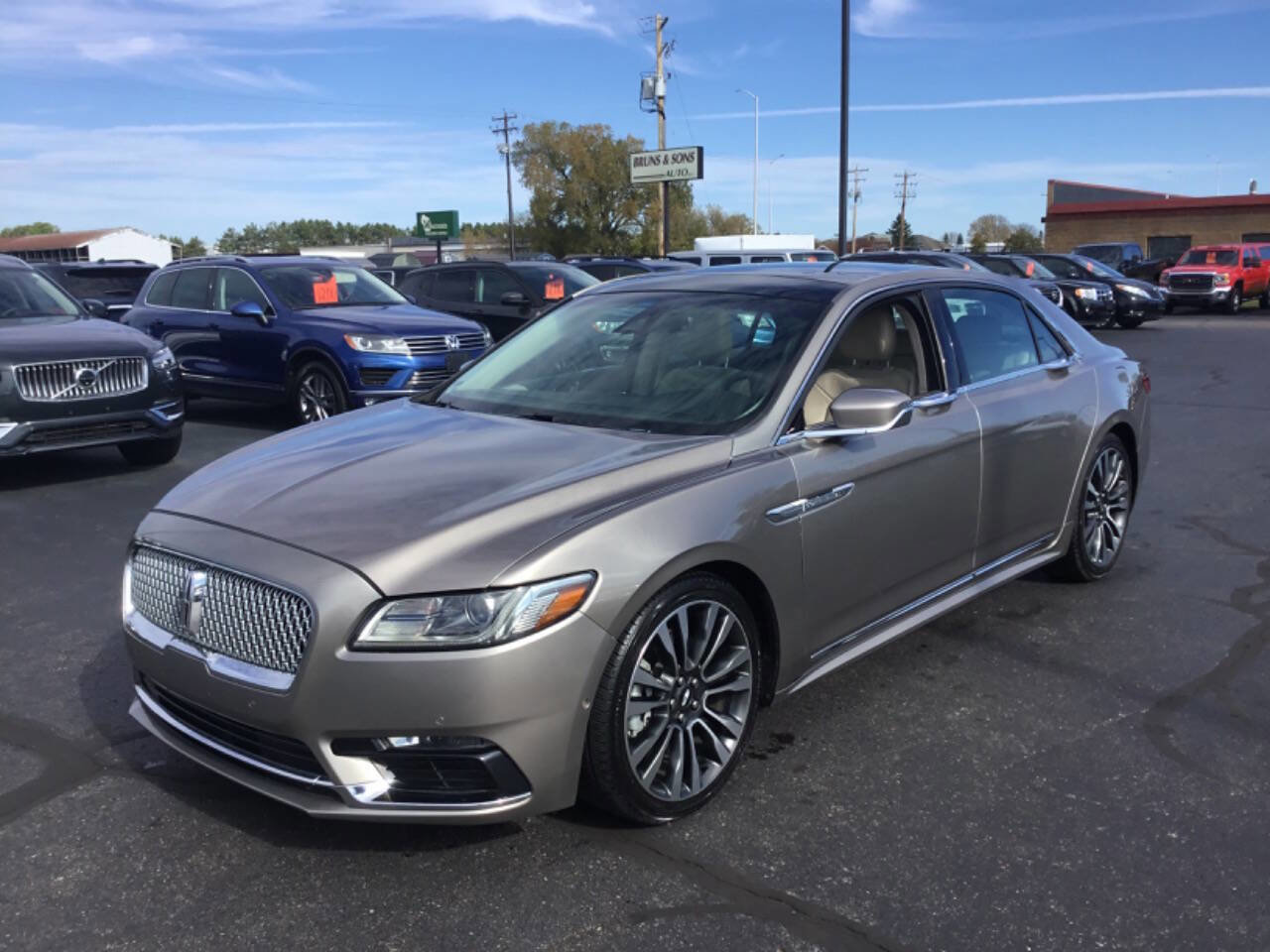 Used 2019 Lincoln Continental Select w/ Continental Climate Package