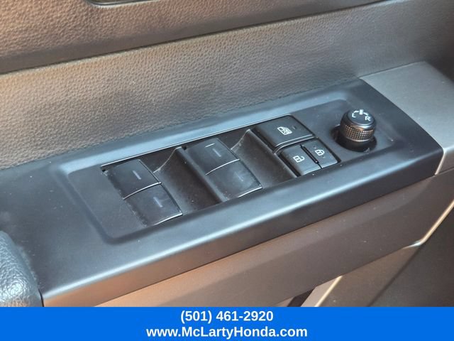 Used 2024 Toyota Tundra SR5 AWD/4WD image 31