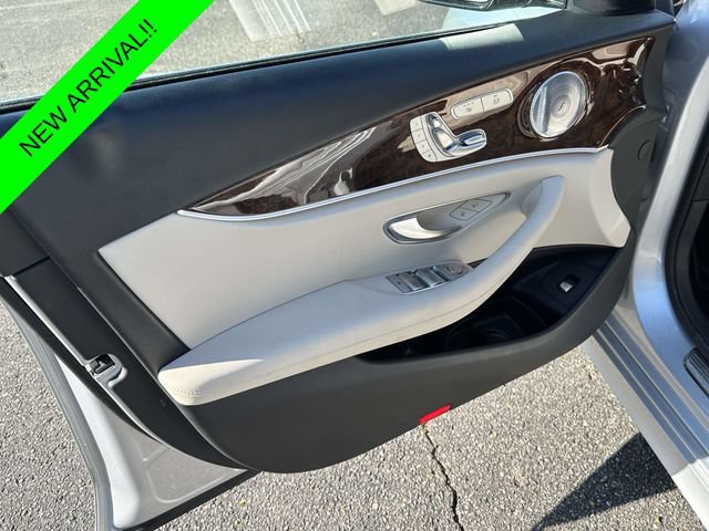 Used 2017 Mercedes-Benz E 300 4MATIC image 19