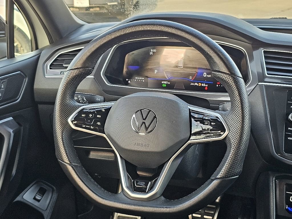 Used 2024 Volkswagen Tiguan SE R-Line image 34