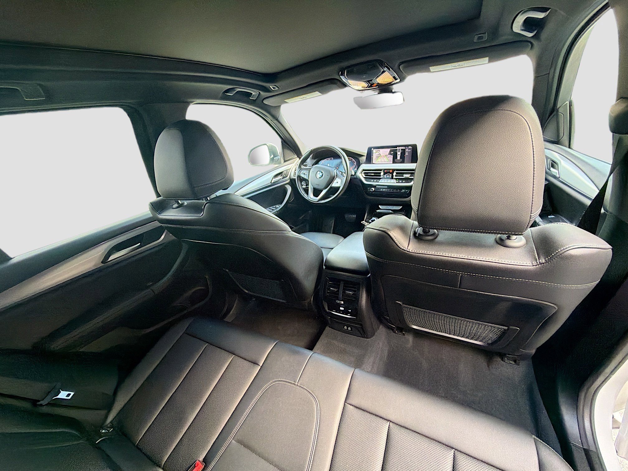 Used 2024 BMW X3 sDrive30i w/ Convenience Package RWD image 29