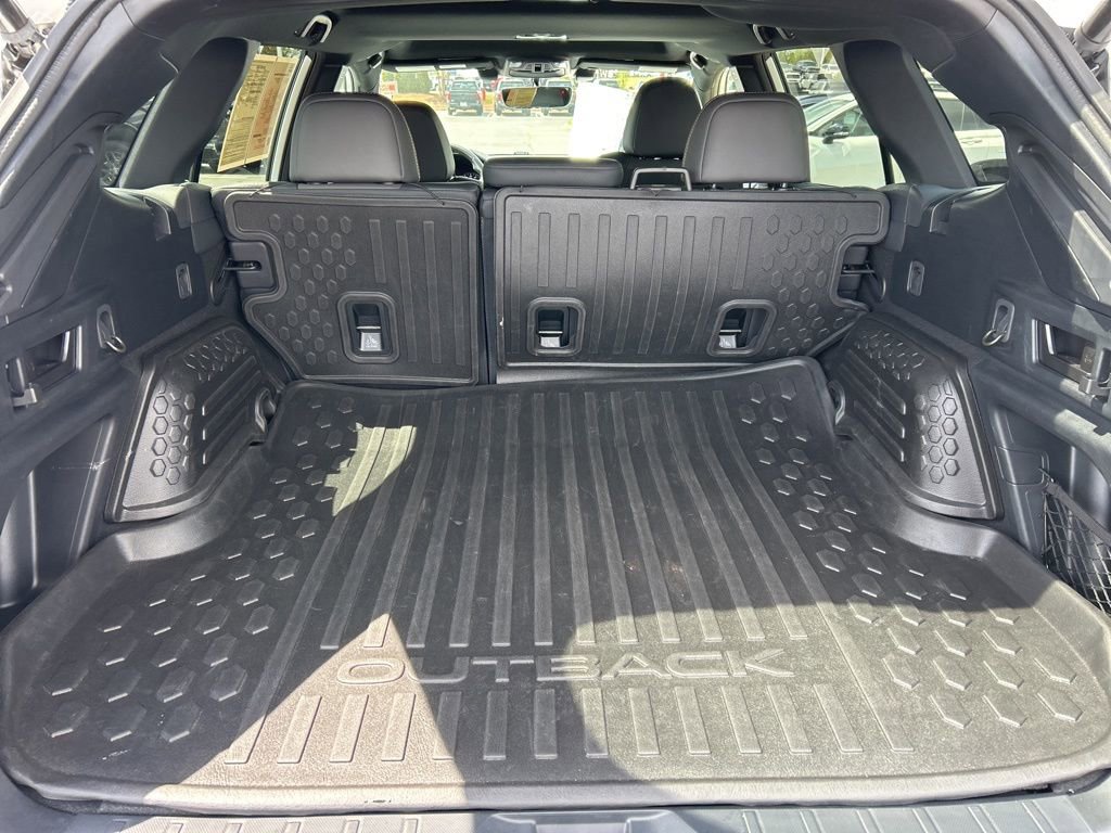 Used 2022 Subaru Outback Wilderness w/ Wilderness Package image 16