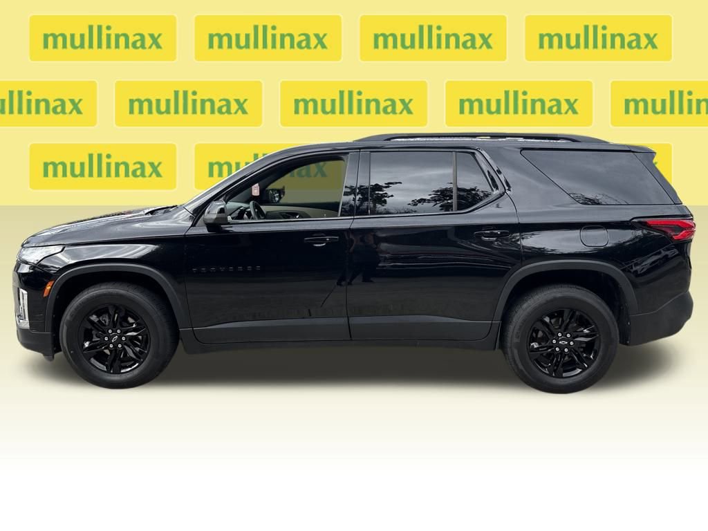Used 2022 Chevrolet Traverse LS w/ Midnight/Sport Edition image 10