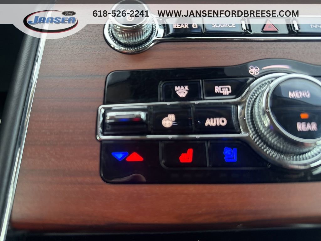 Used 2023 Lincoln Aviator Reserve image 24
