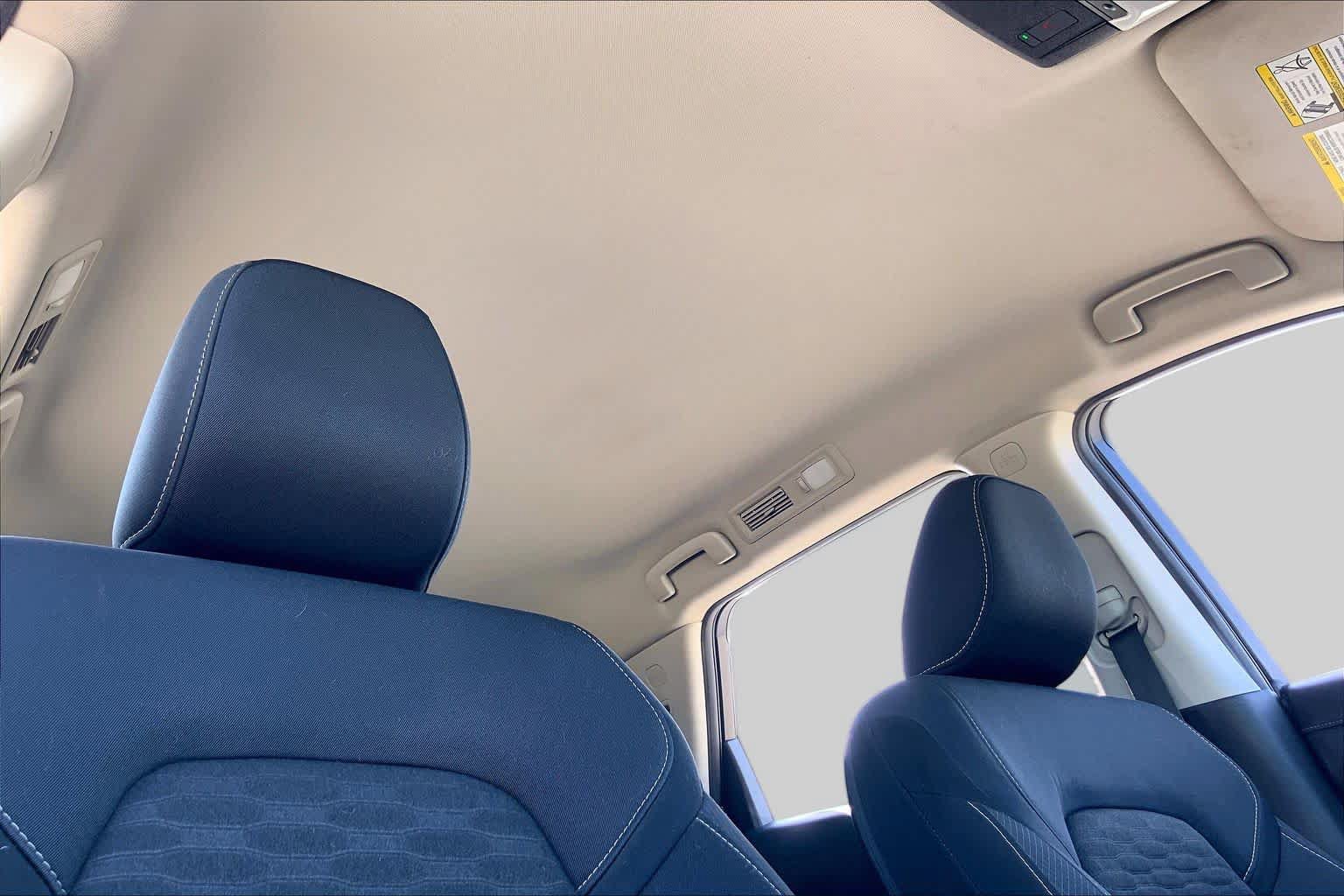 Used 2023 Nissan Pathfinder SV FWD image 14