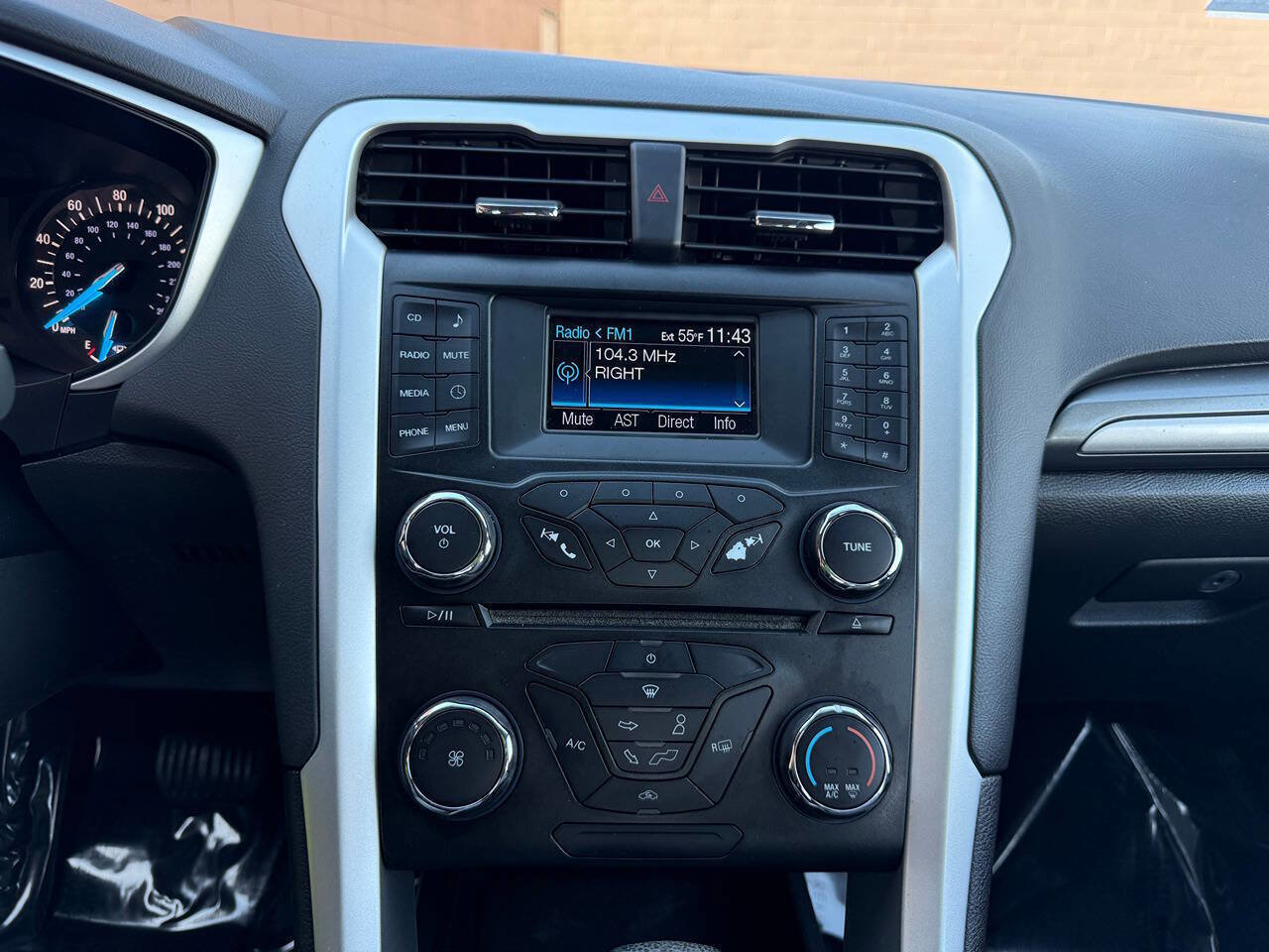 Used 2014 Ford Fusion S image 14