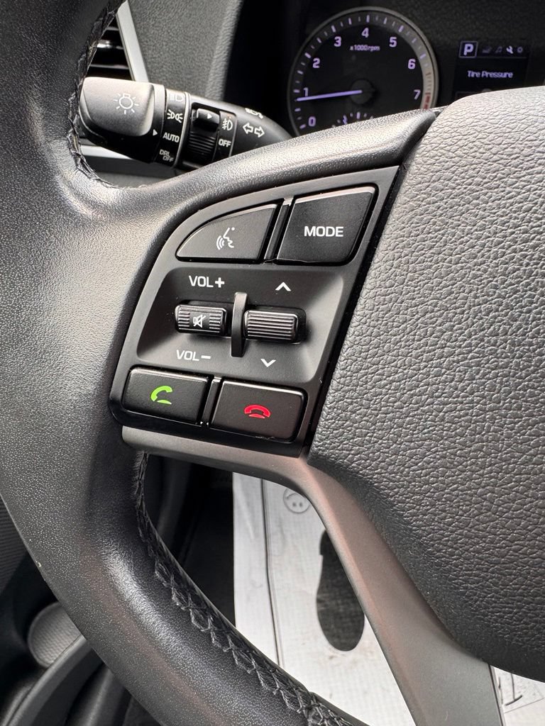 Used 2017 Hyundai Tucson Sport w/ Cargo Package FWD image 27